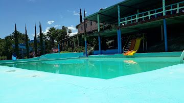 Balneario "El Paraiso De Los Hnos. Hdz."