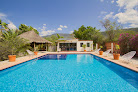Casa Lyobaa