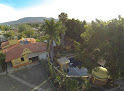 Charlys Bungalows