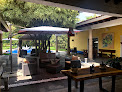El Jardín De En Medio