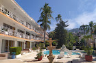 El Tropicano Hotel