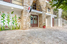 Hotel Arco Maya