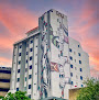 Hotel Dali Plaza