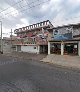 Hotel J & J