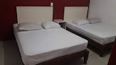 Hotel Red Inn