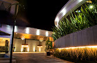 Hotel V