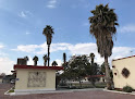 Las Palmas Midway Inn