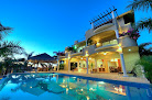Las Palmas Villas & Casitas