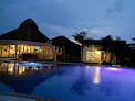Las Palmeras Surf Resort
