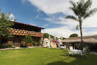 Paradise Hotel Boutique & Lounge
