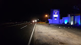 V Motel & Suites